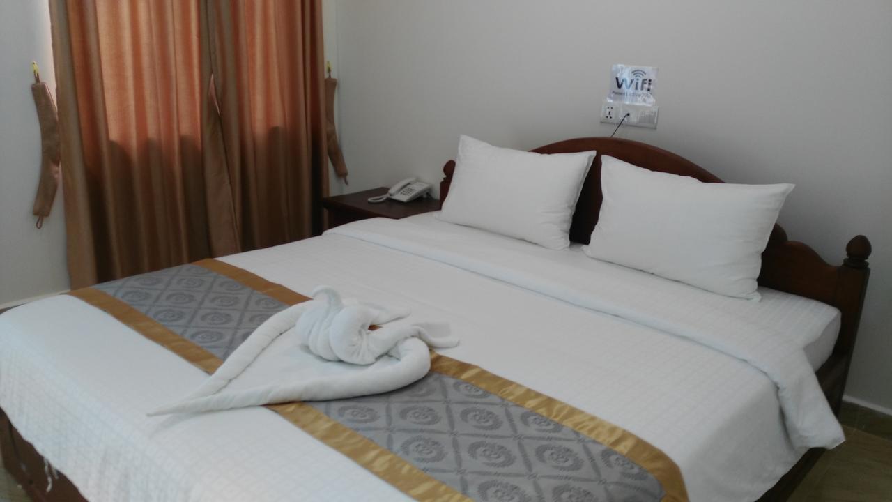 Kc River Hotel Кампонг Чам Екстериор снимка